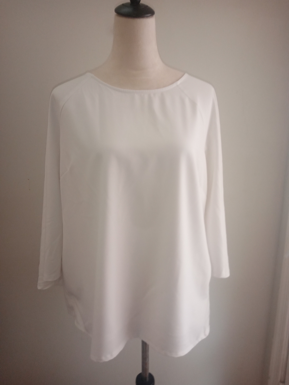 Disney Alice In Wonderland White Cape Scoop Neck Blouse Size L